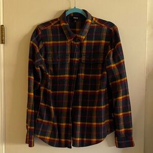 Patagonia Women’s Plaid flannel Shirt - Red, Yellow, and Blue